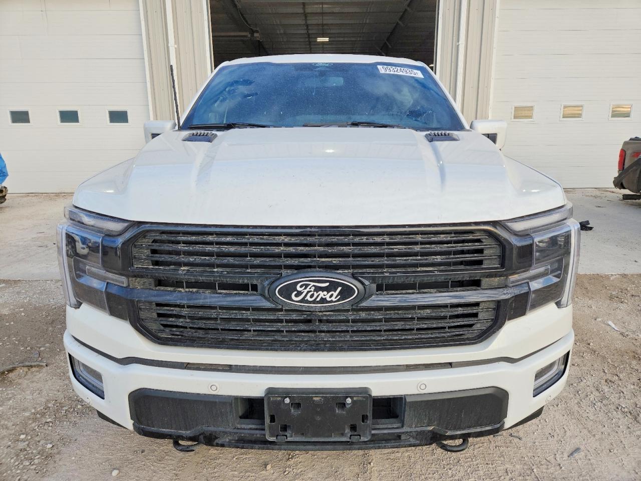 2024 Ford F150 Platinum - Image 5