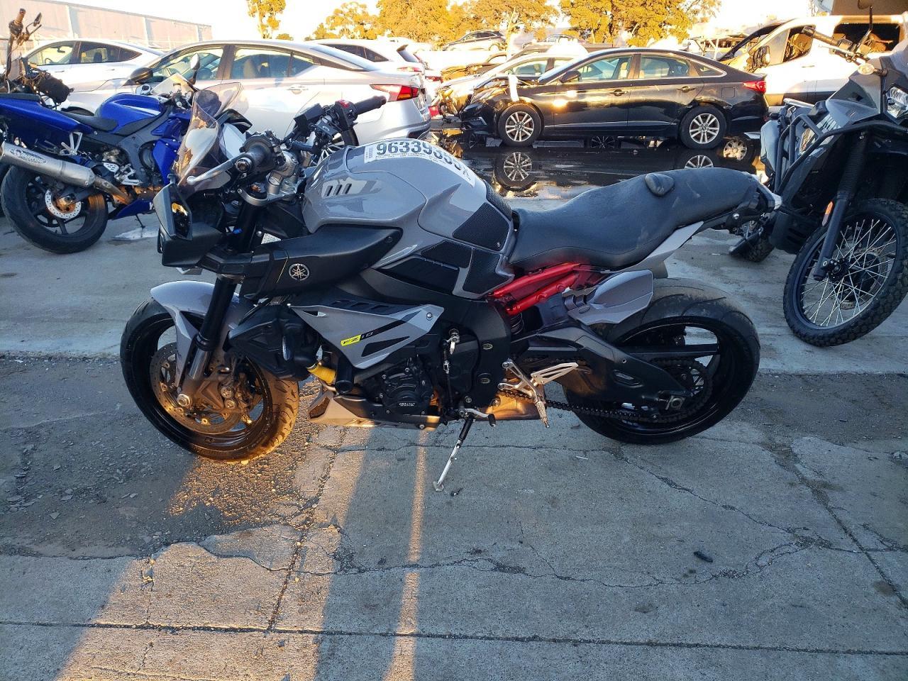 2017 Yama Fz10 - Фото 3