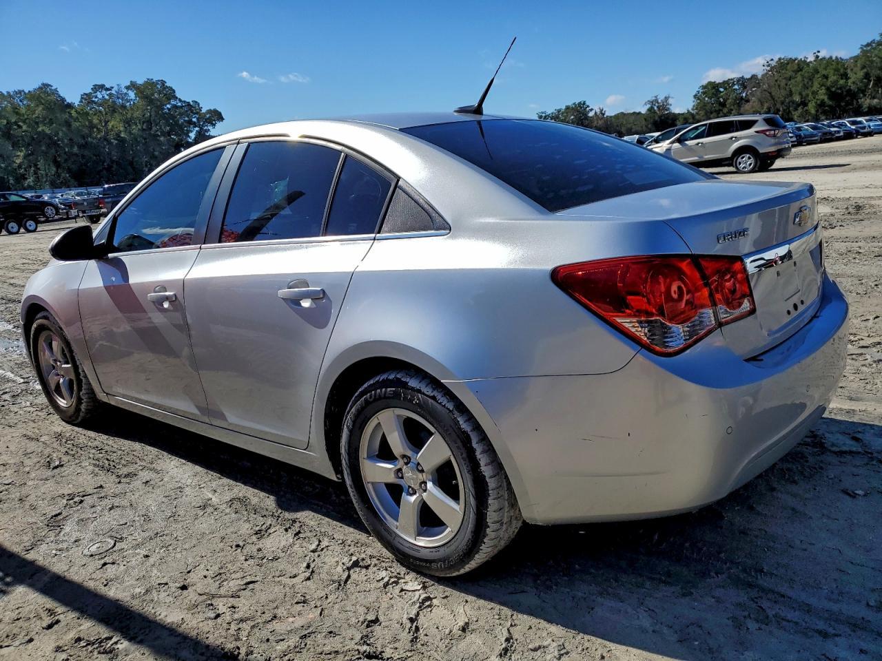 2012 Chevrolet Cruze Lt - Фото 2