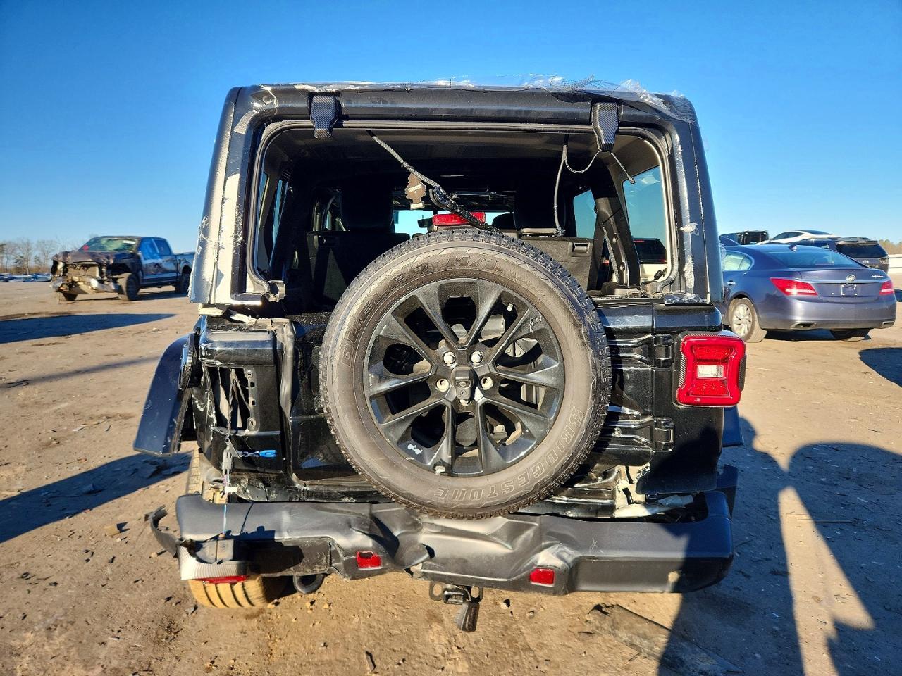 2021 Jeep Wrangler Unlimited Sahara 4Xe - Фото 6