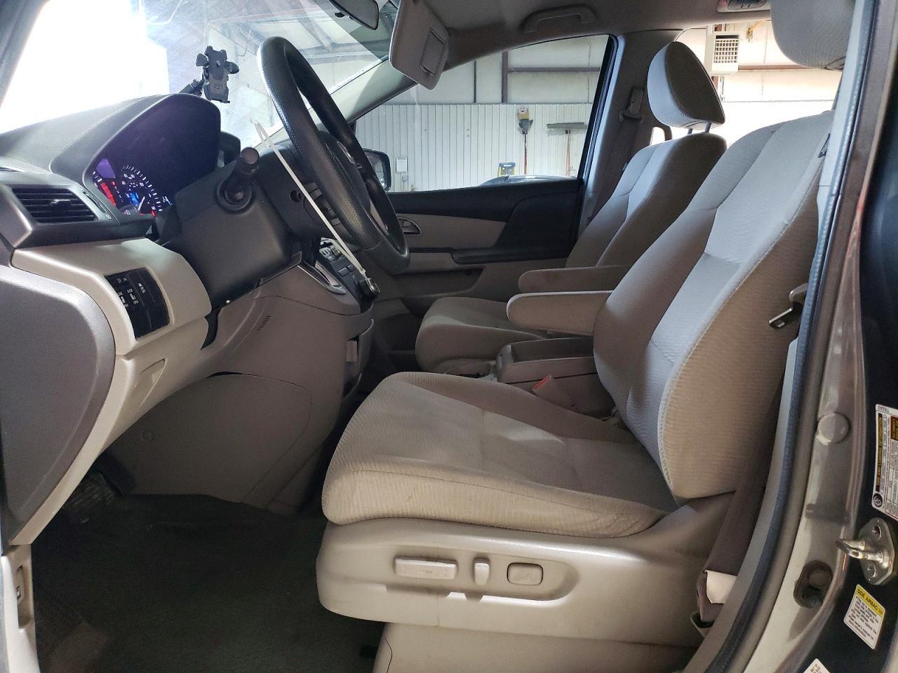 2013 Honda Odyssey Ex - Image 7