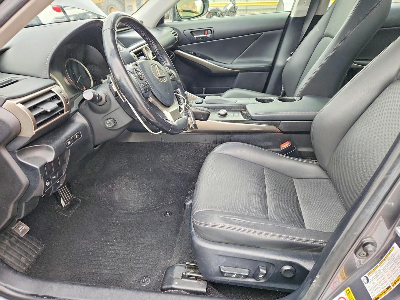 2016 Lexus Is 300 - Фото 7