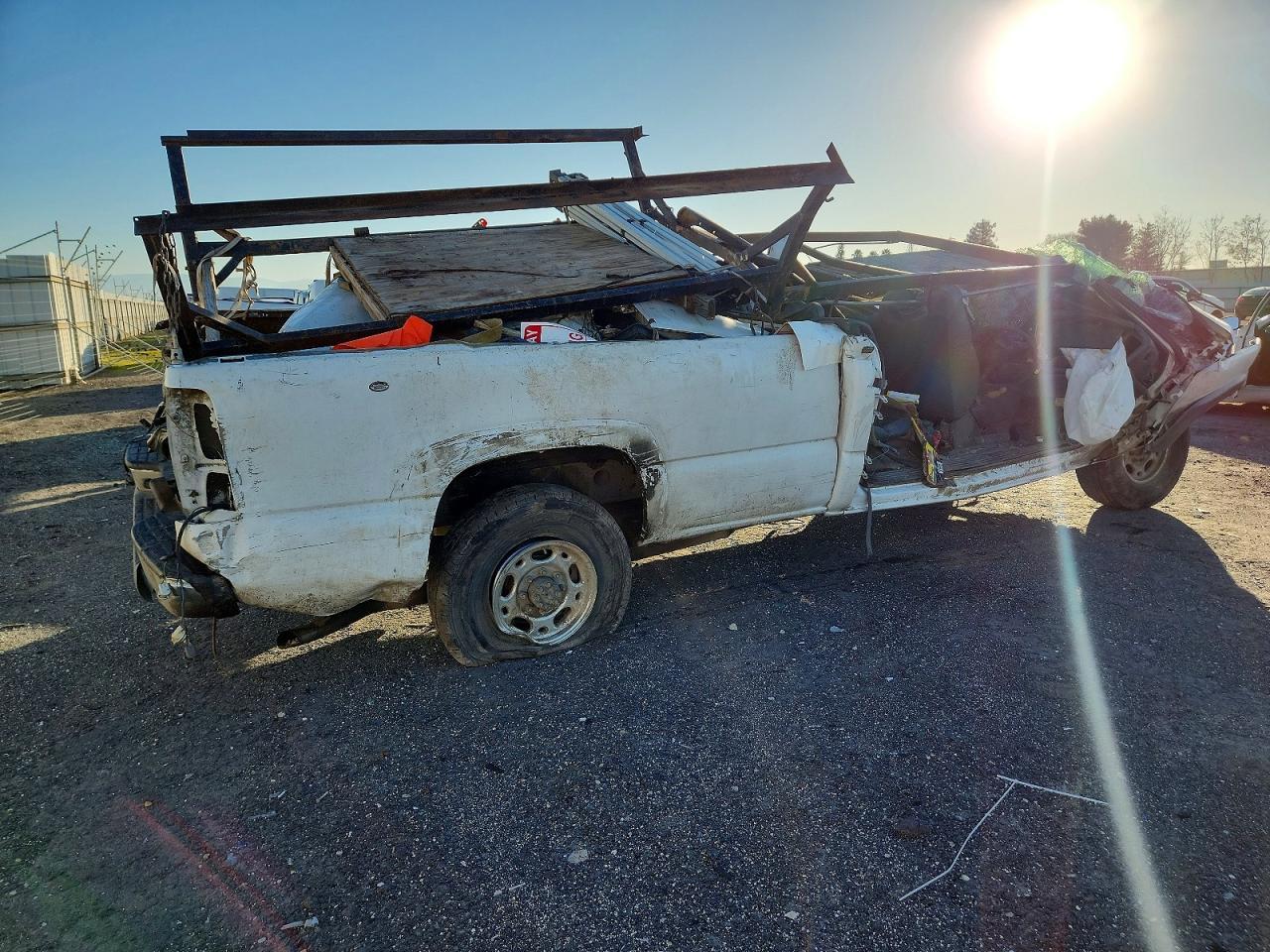 2002 Chevrolet Silverado C2500 Heavy Duty - Фото 3