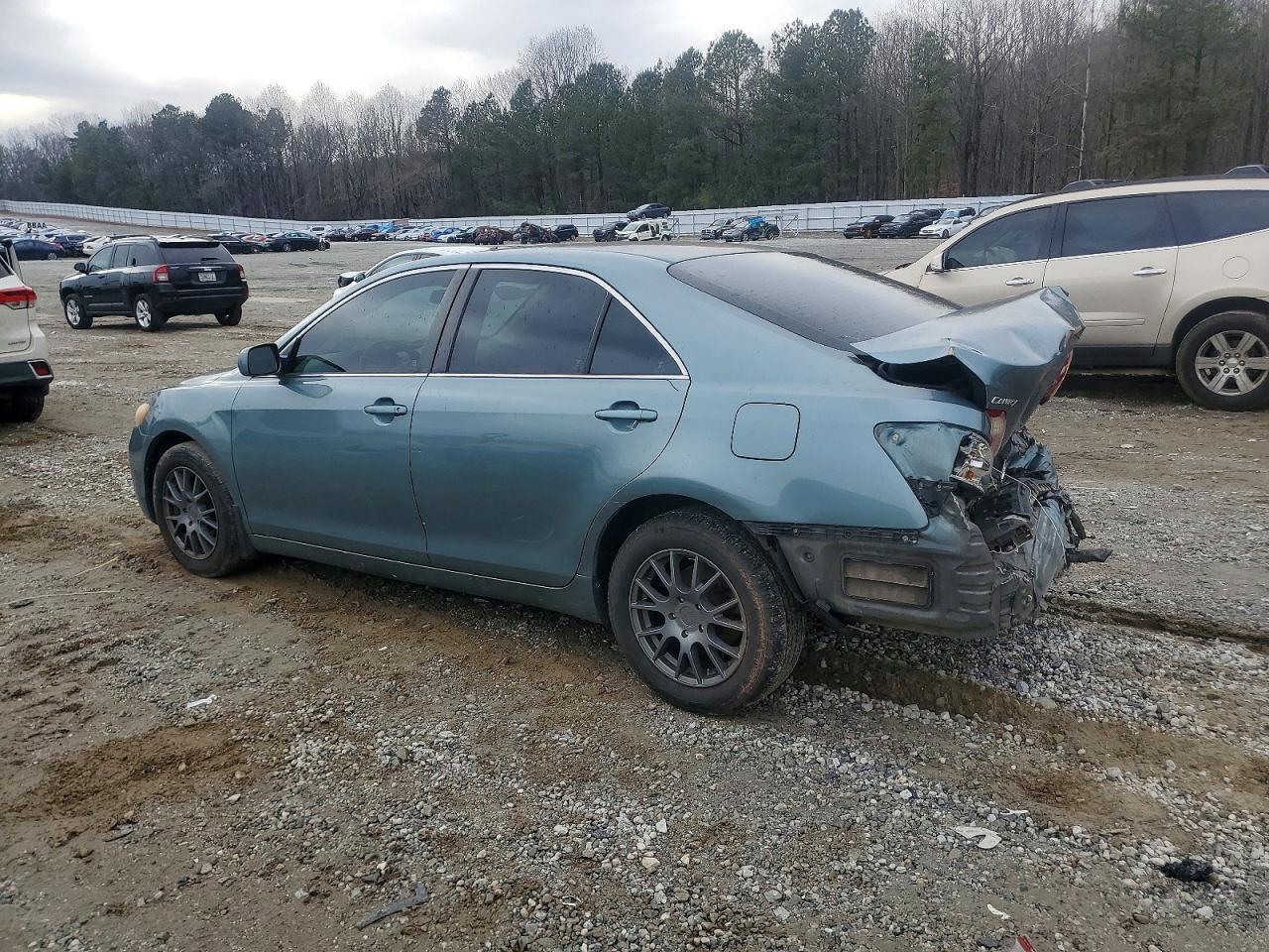 2007 Toyt Camry Ce - Фото 2