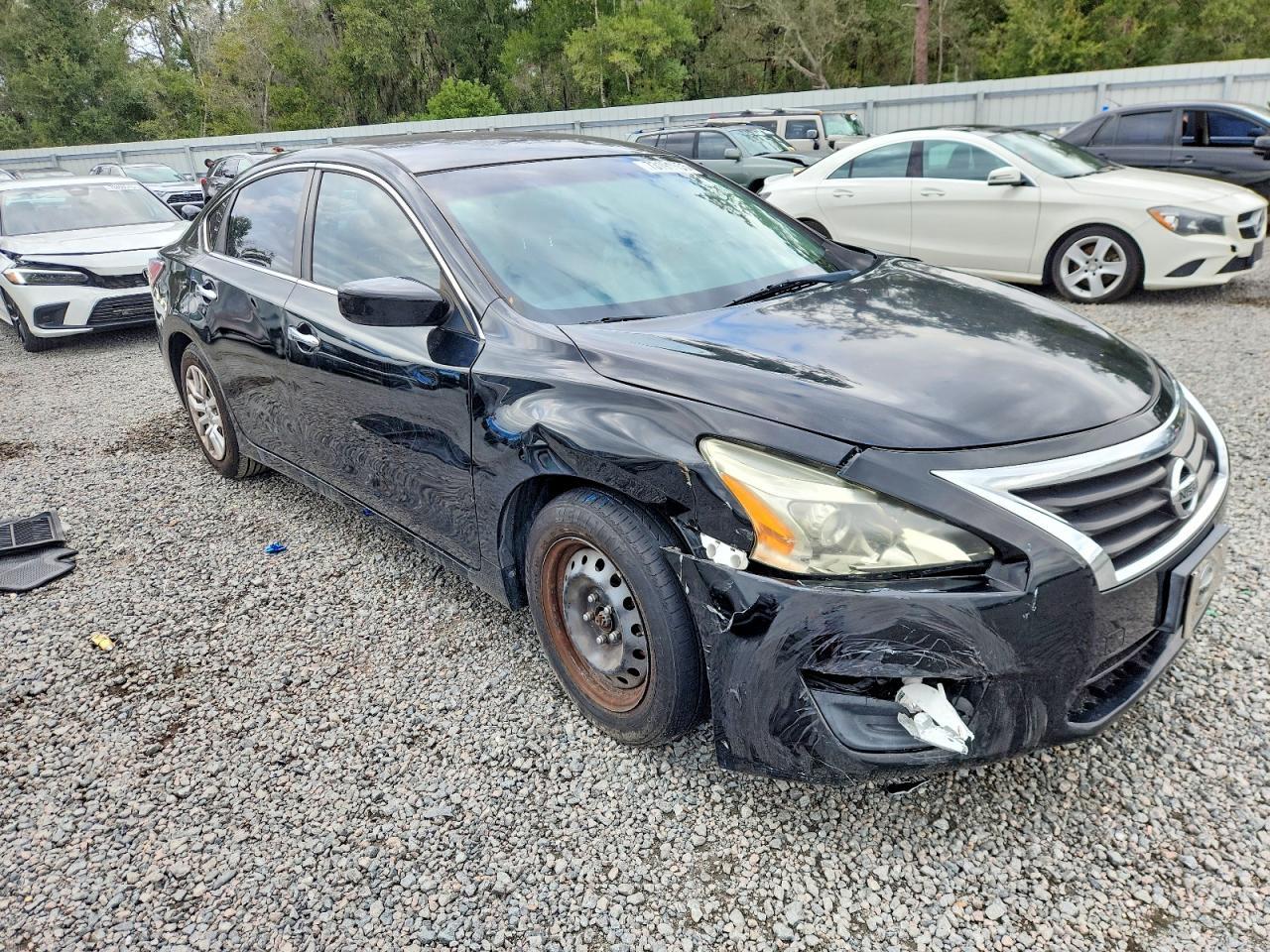 2014 Nissan Altima 2.5 - Image 4