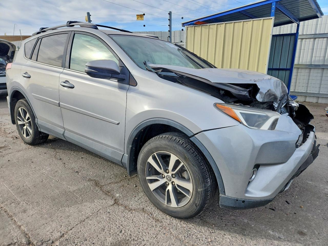 2017 Toyota Rav4 Xle - Фото 4