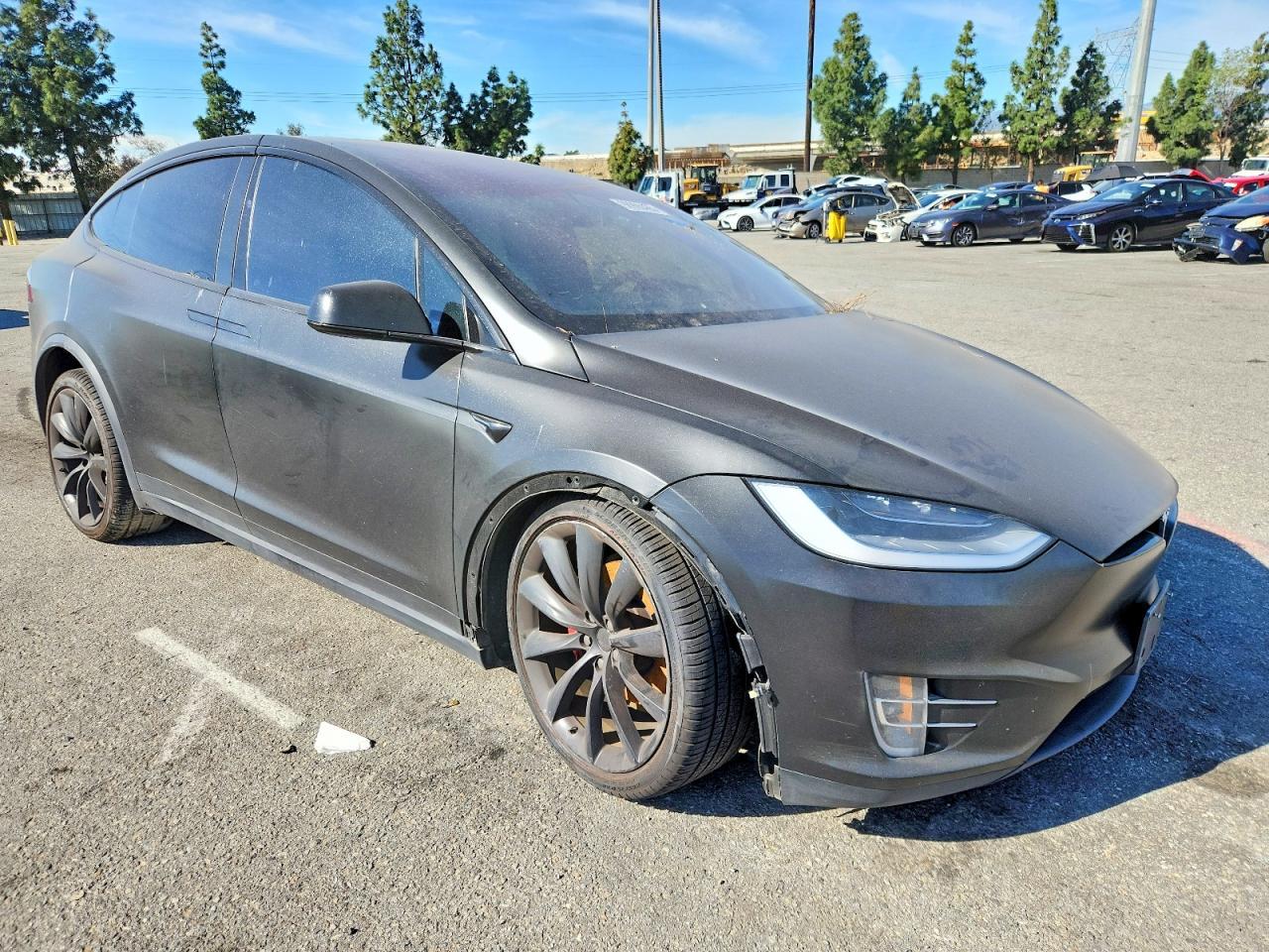 2019 Tesla Model X - Фото 4