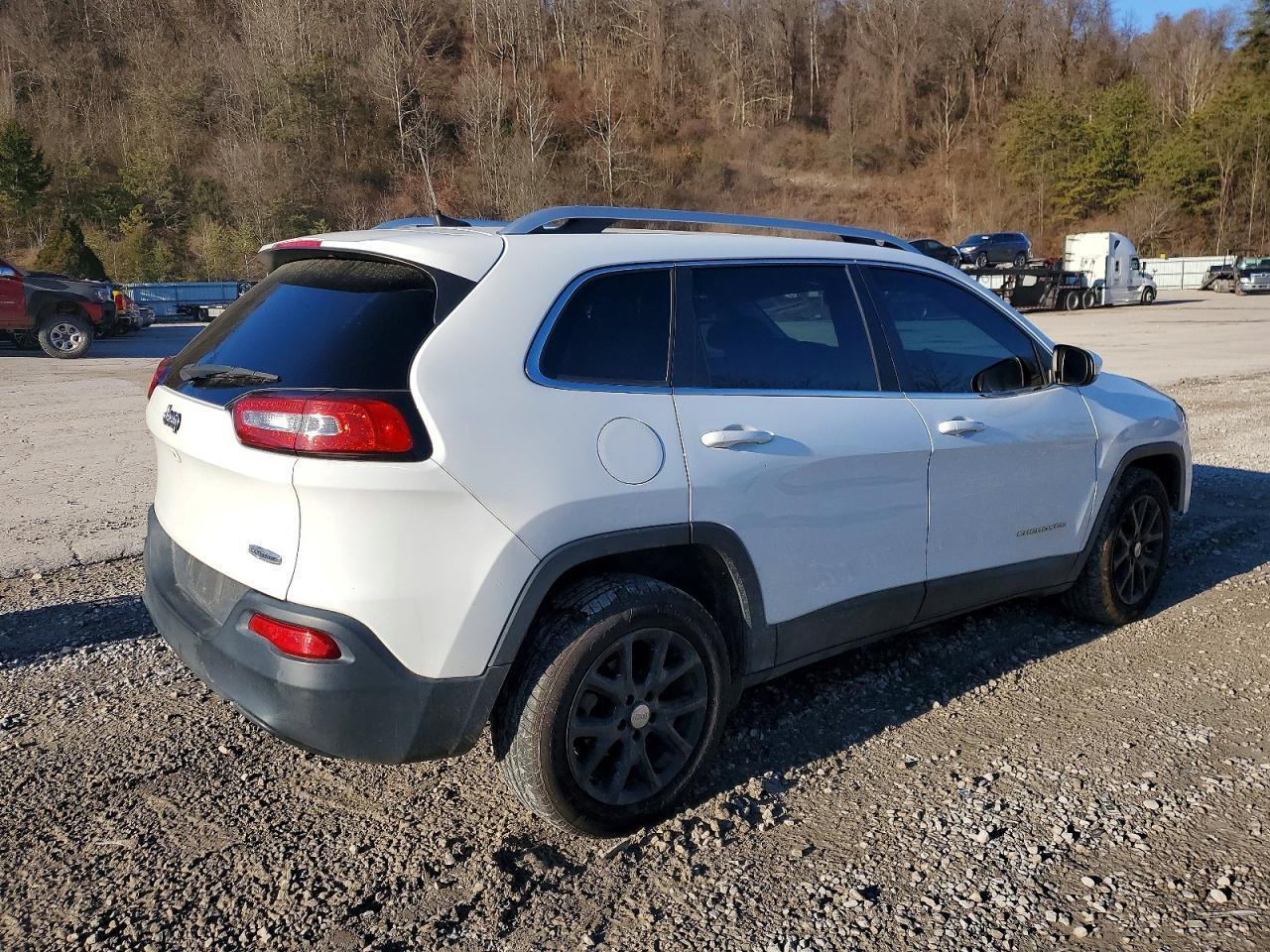 2016 Jeep Cherokee Latitude - Фото 3
