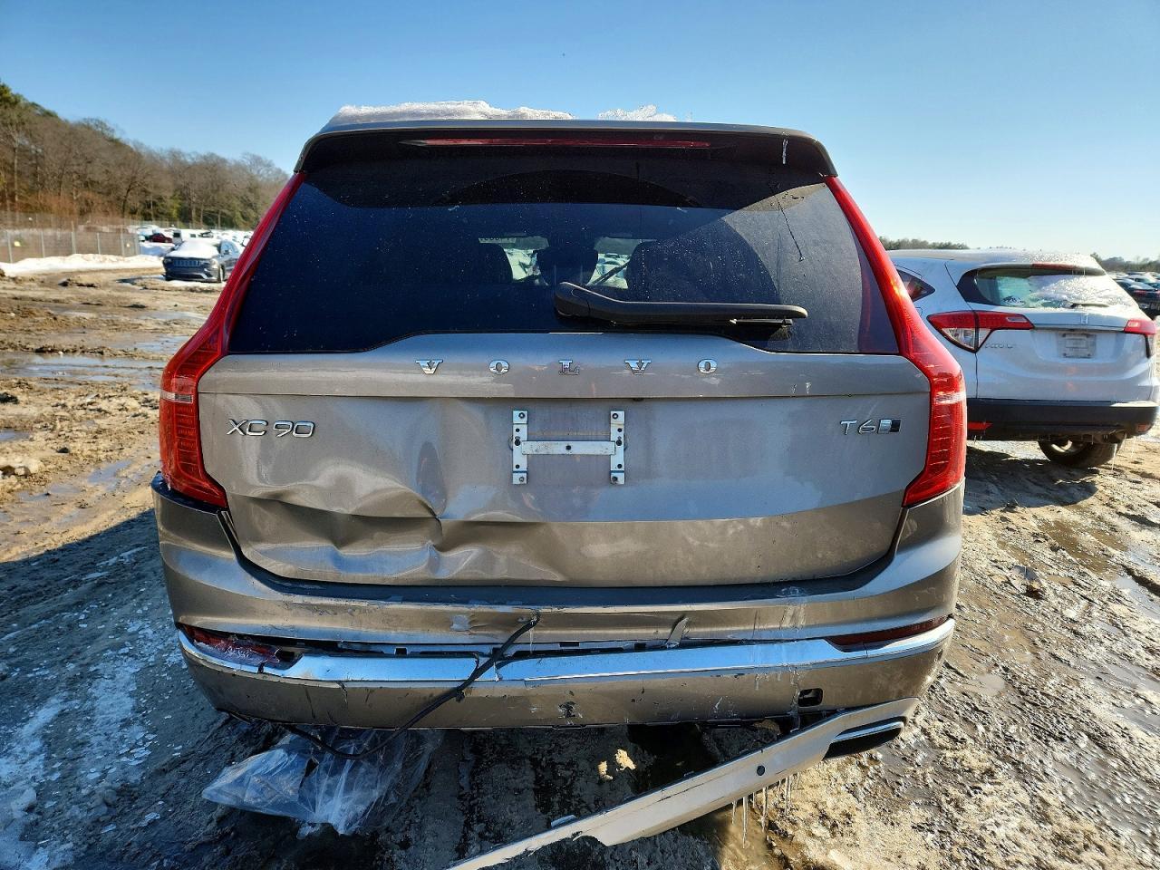 2020 Volvo Xc90 - Фото 6