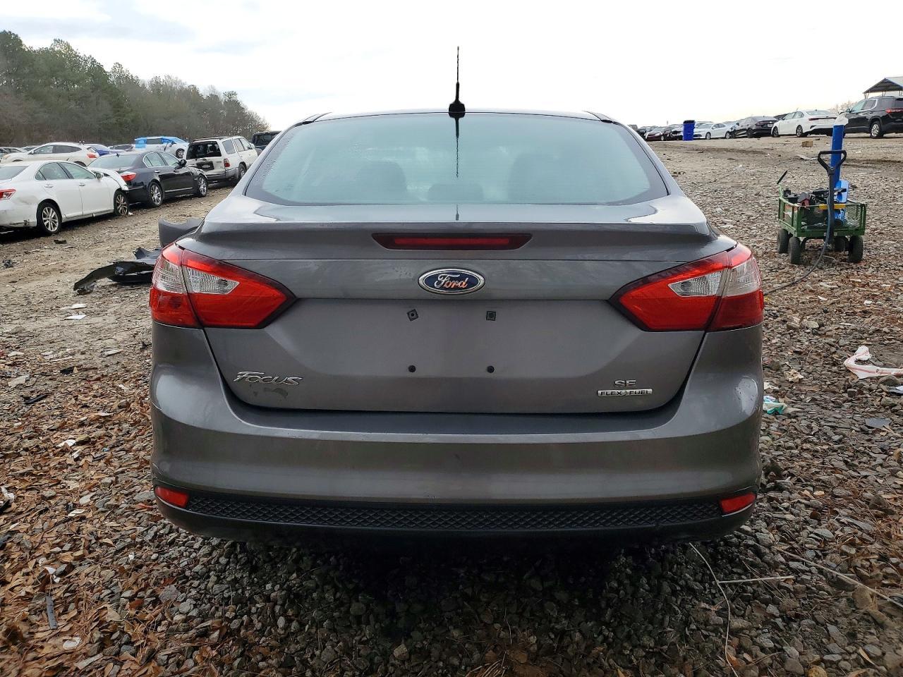 2014 Ford Focus Se - Image 6