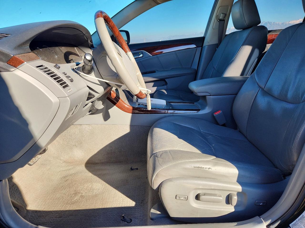 2010 Toyota Avalon Limited - Фото 7