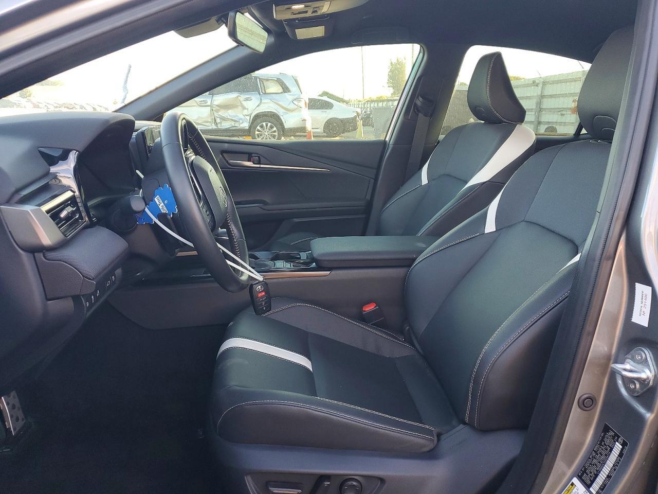 2025 Toyota Camry Xse - Фото 7