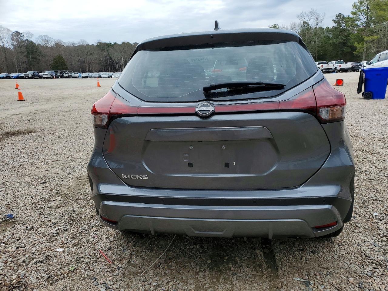 2024 Nissan Kicks S - Image 6