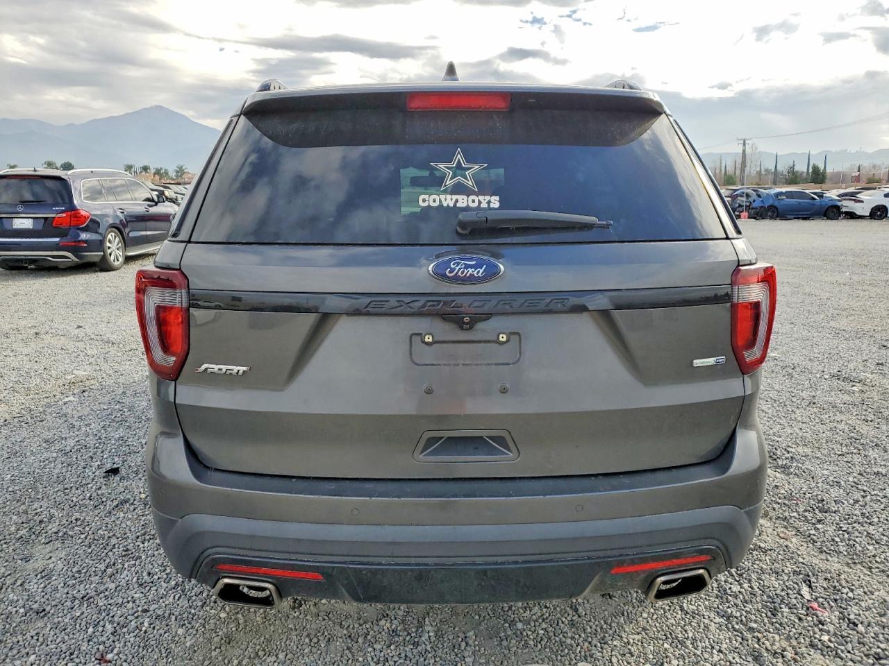 2016 Ford Explorer Sport - Image 6