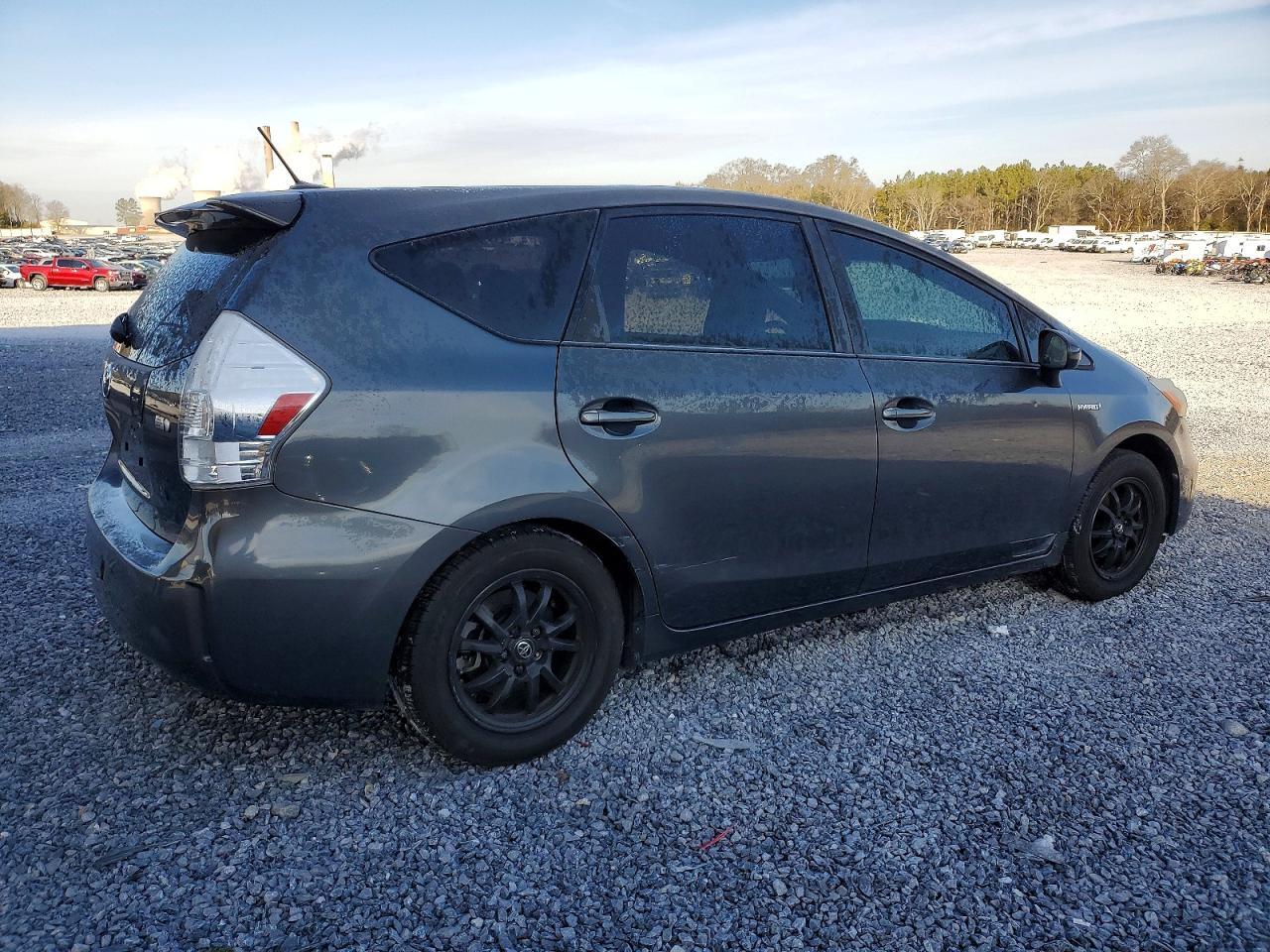 2013 Toyota Prius V - Фото 3