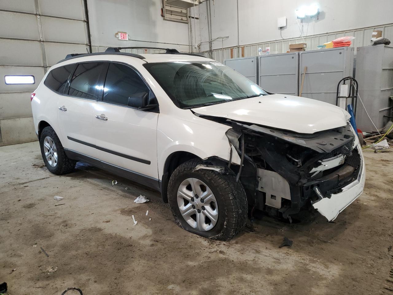 2011 Chevrolet Traverse Ls - Фото 4