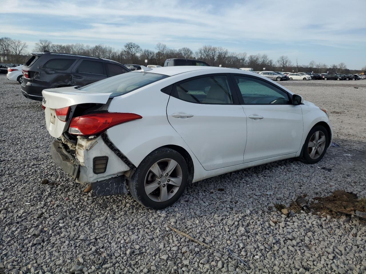 2013 Hyundai Elantra Gls - Image 3