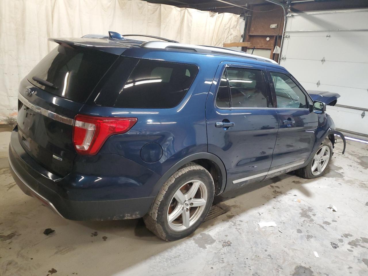 2016 Ford Explorer X - Image 3