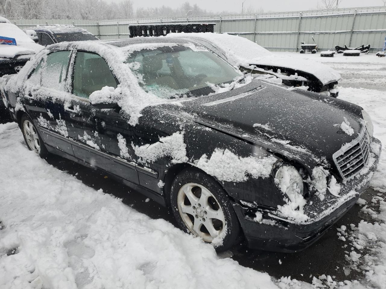 2002 Mercedes-Benz E 320 - Image 4