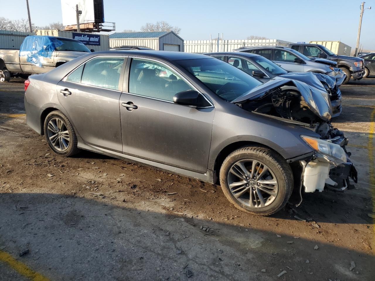 2013 Toyota Camry L - Image 4