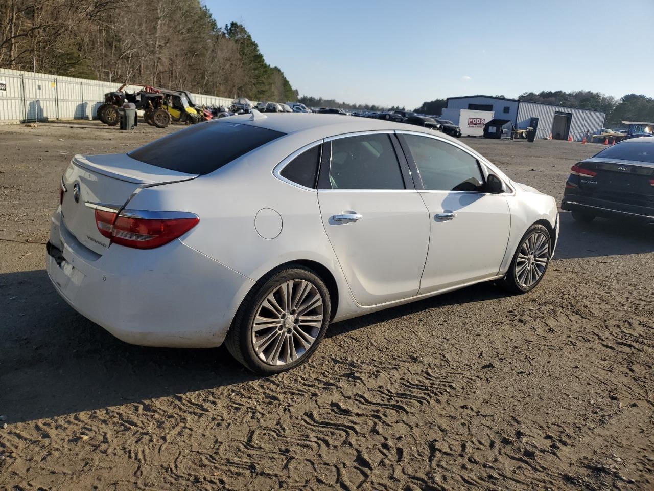 2013 Buick Verano Convenience - Фото 3