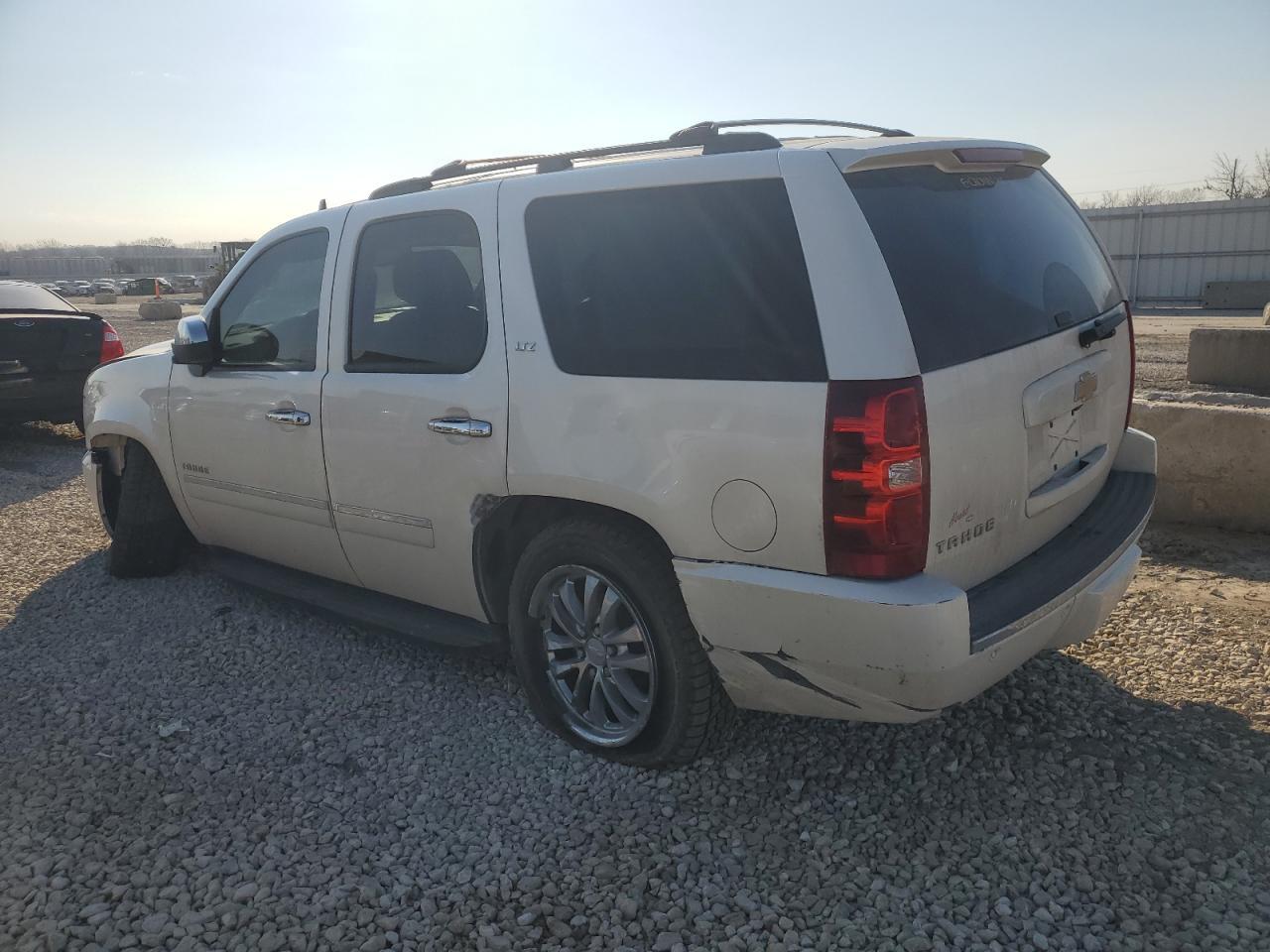 2013 Chevrolet Tahoe K1500 Ltz - Image 2