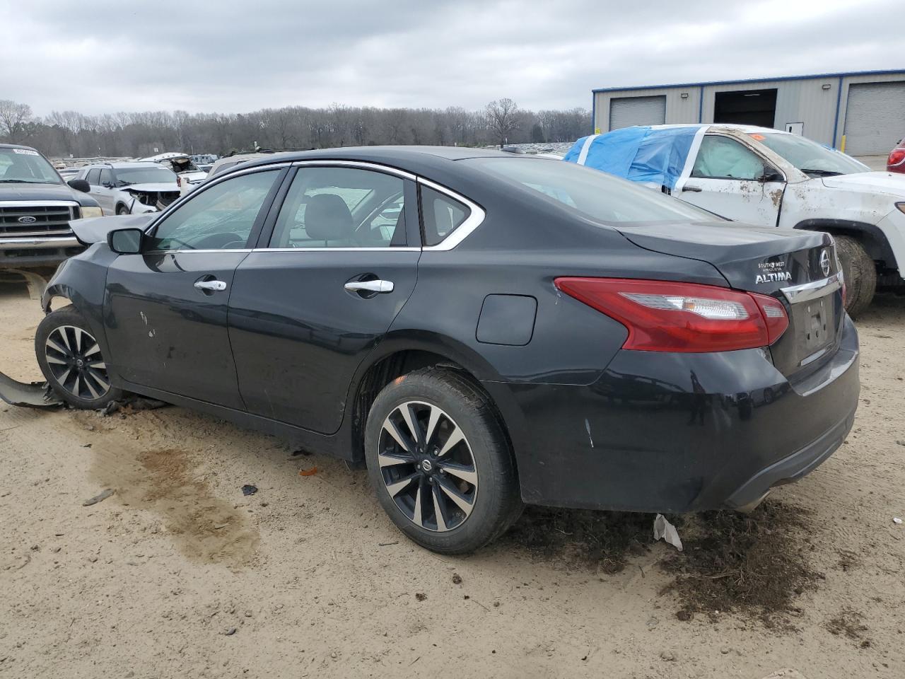 2018 Nissan Altima 2.5 - Фото 2