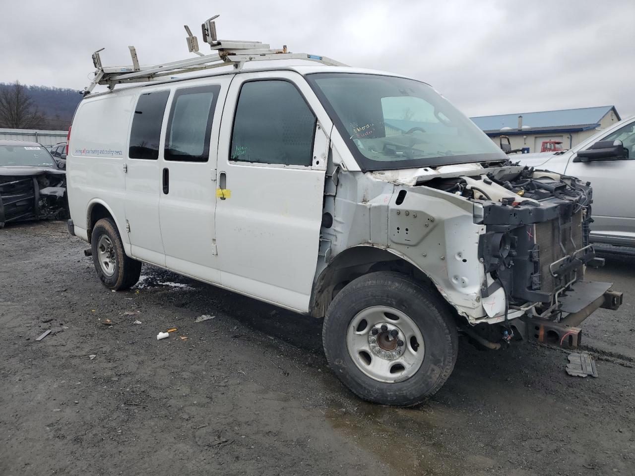 2016 Chevrolet Express G2500 - Фото 4