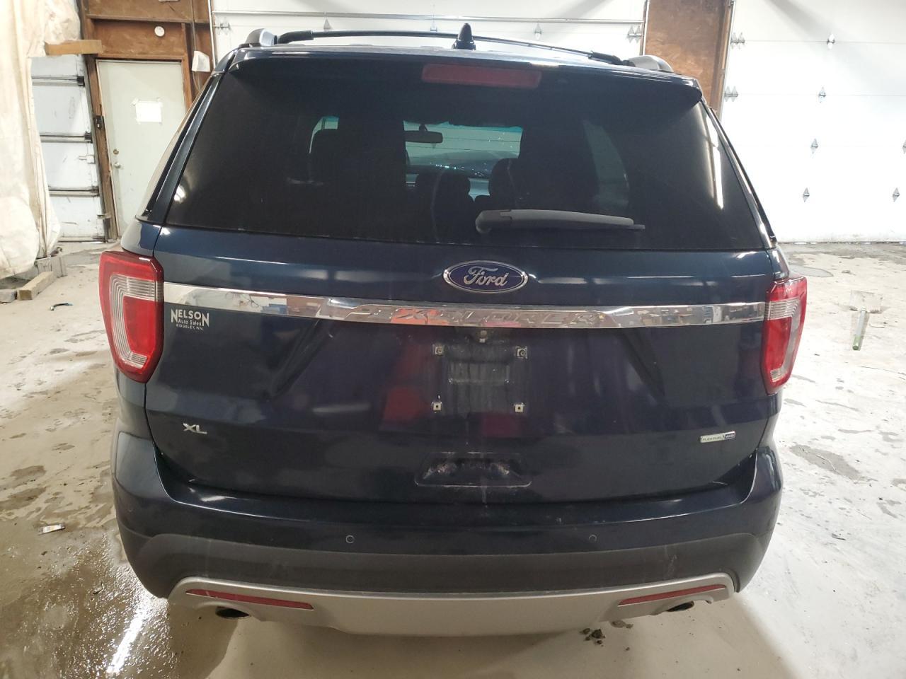 2016 Ford Explorer X - Image 6