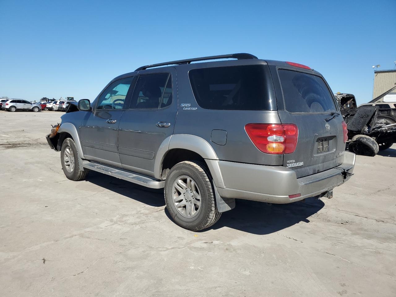 2003 Toyota Sequoia Sr5 - Image 2