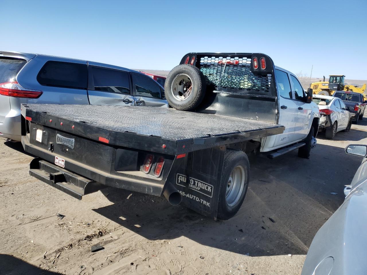 2018 Chevrolet Silverado K3500 - Фото 3