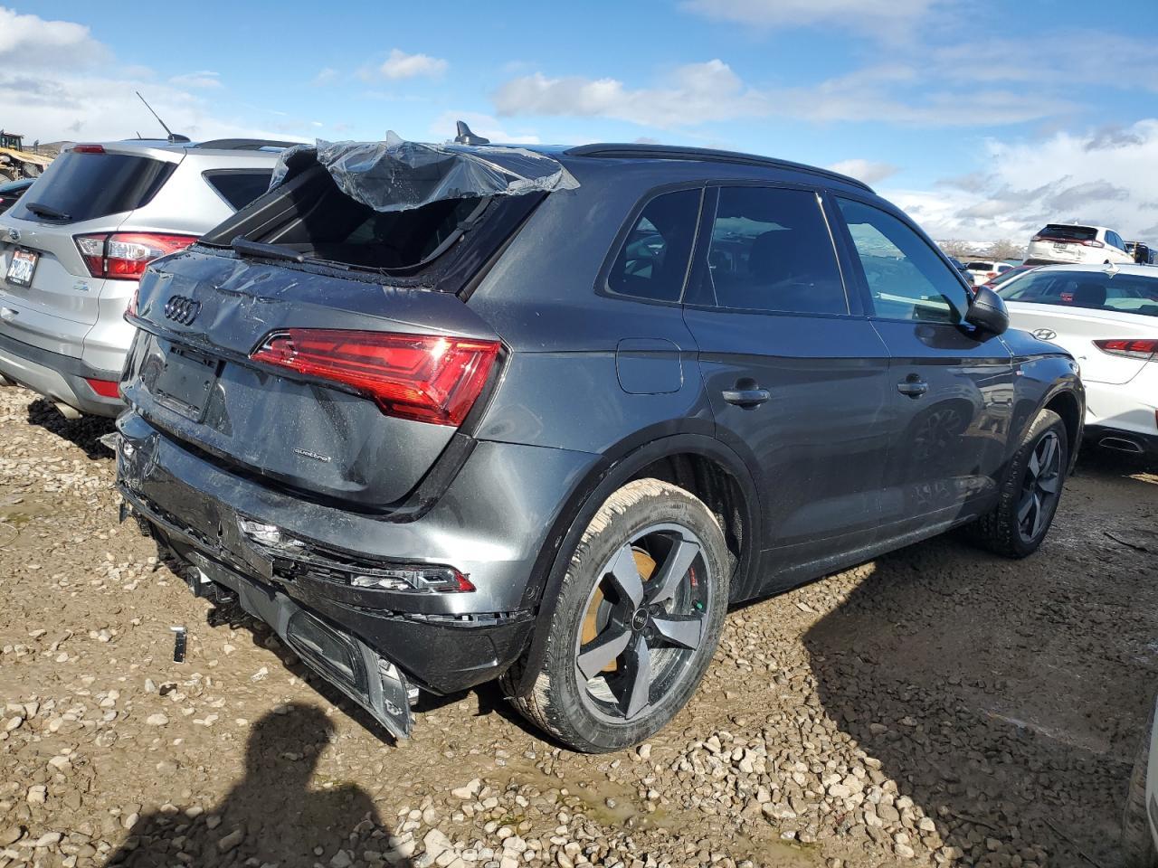 2023 Audi Q5 Prestige 45 - Image 3