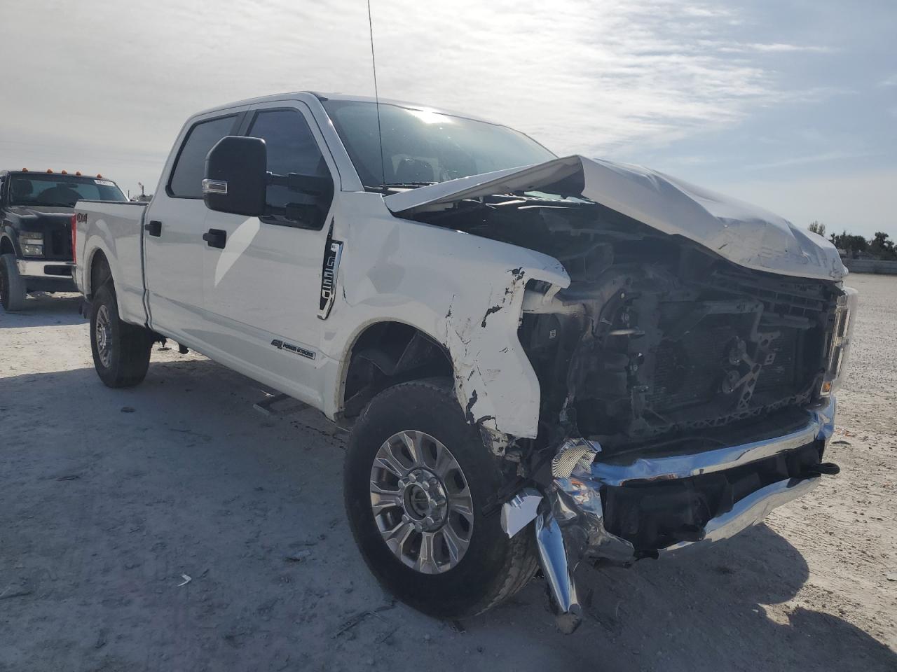 2019 Ford F250 Super Duty - Image 4