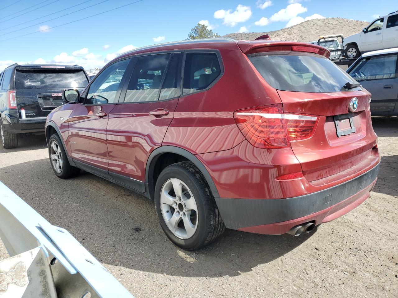 2011 BMW X3 xDrive28I - Фото 2