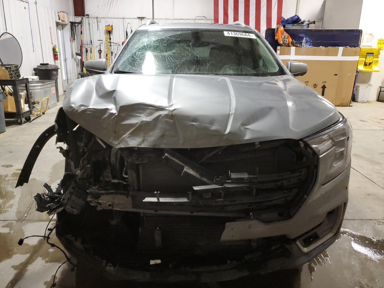 2023 GMC Terrain Slt - Image 5