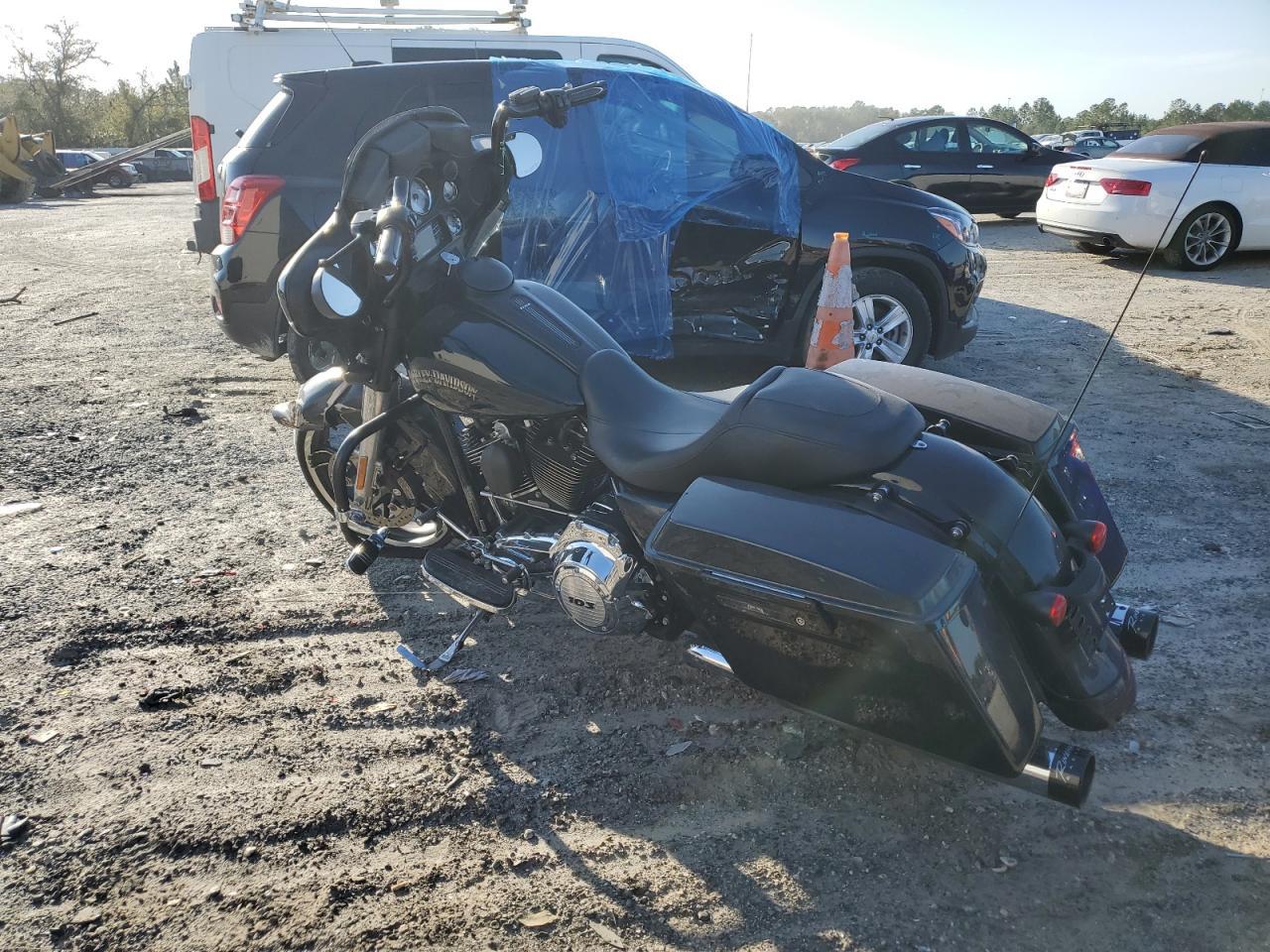 2013 Harley-Davidson Flhx Street Glide - Фото 3