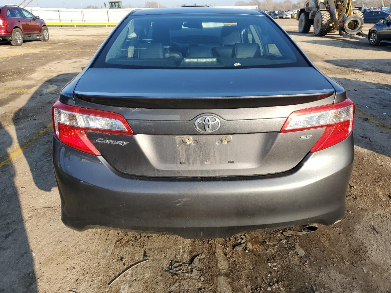 2013 Toyota Camry L - Image 6