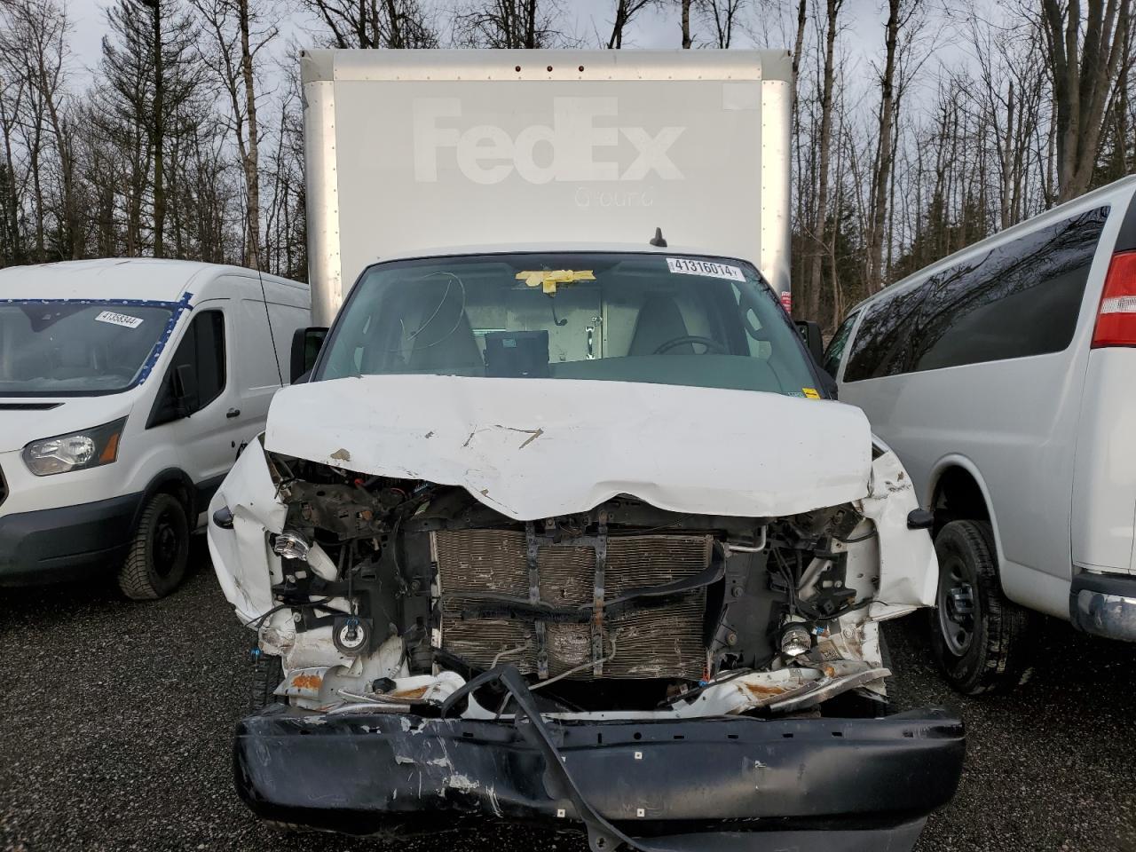 2019 GMC Savana Cutaway G3500 - Image 5