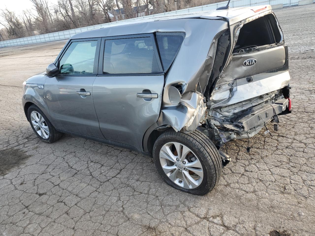 2016 Kia Soul + - Image 2