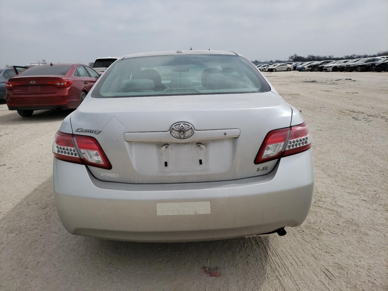 2011 Toyota Camry Base - Image 6