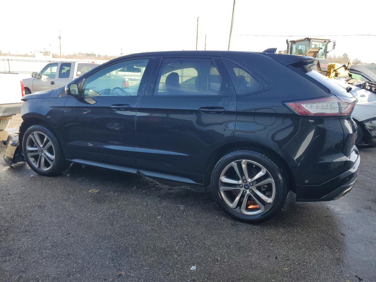 2015 Ford Edge Sport - Фото 2