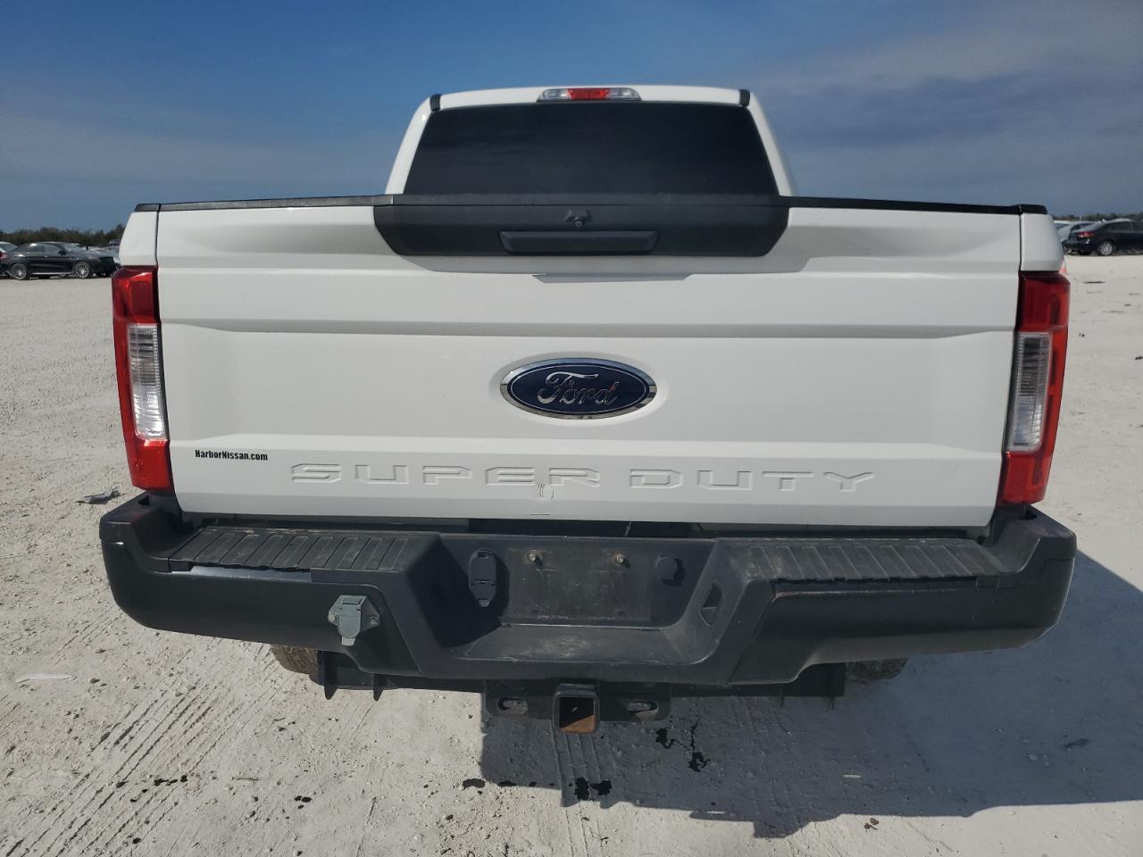 2019 Ford F250 Super Duty - Image 6
