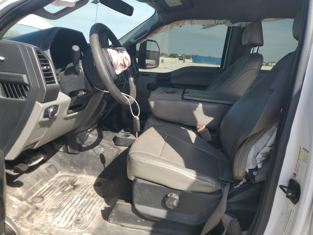 2019 Ford F250 Super Duty - Image 7