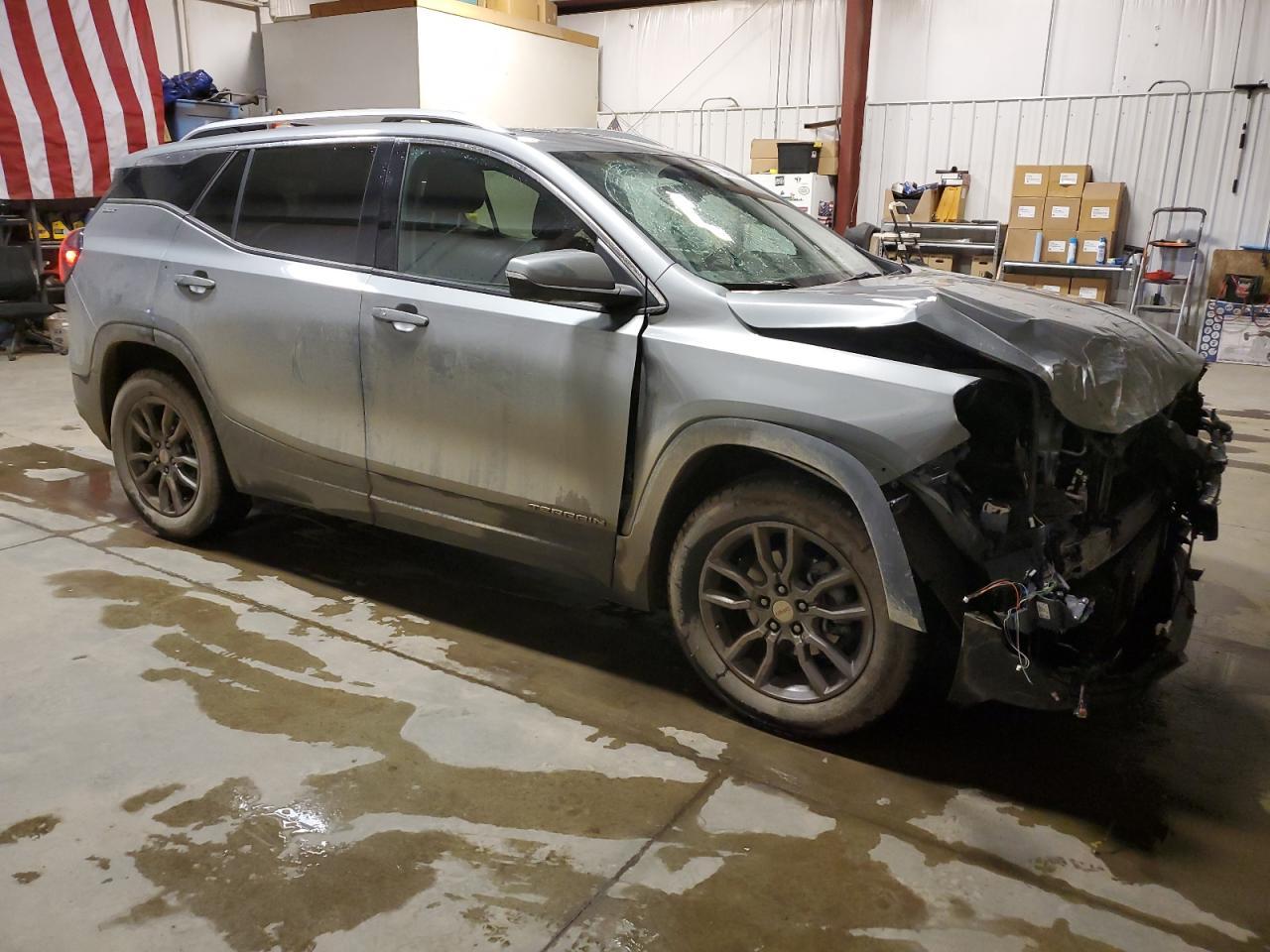 2023 GMC Terrain Slt - Image 4