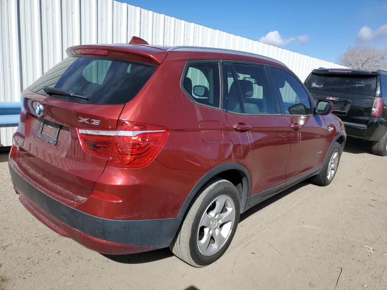 2011 BMW X3 xDrive28I - Фото 3