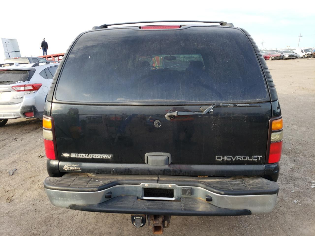 2005 Chevrolet Suburban K1500 - Image 6