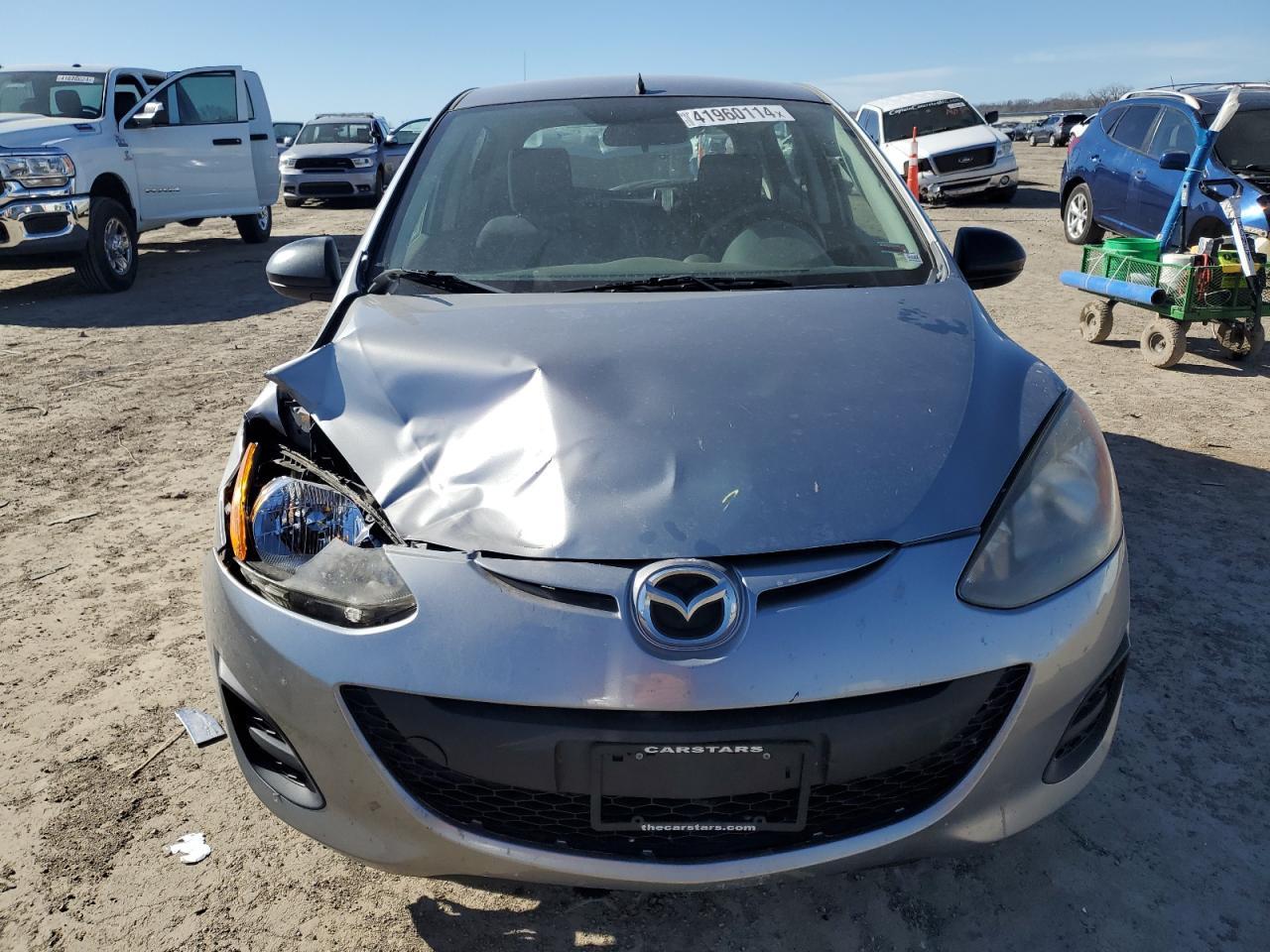 2013 Mazda Mazda2 - Фото 5