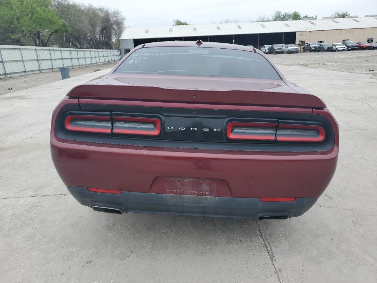 2017 Dodge Challenger Sxt - Фото 6