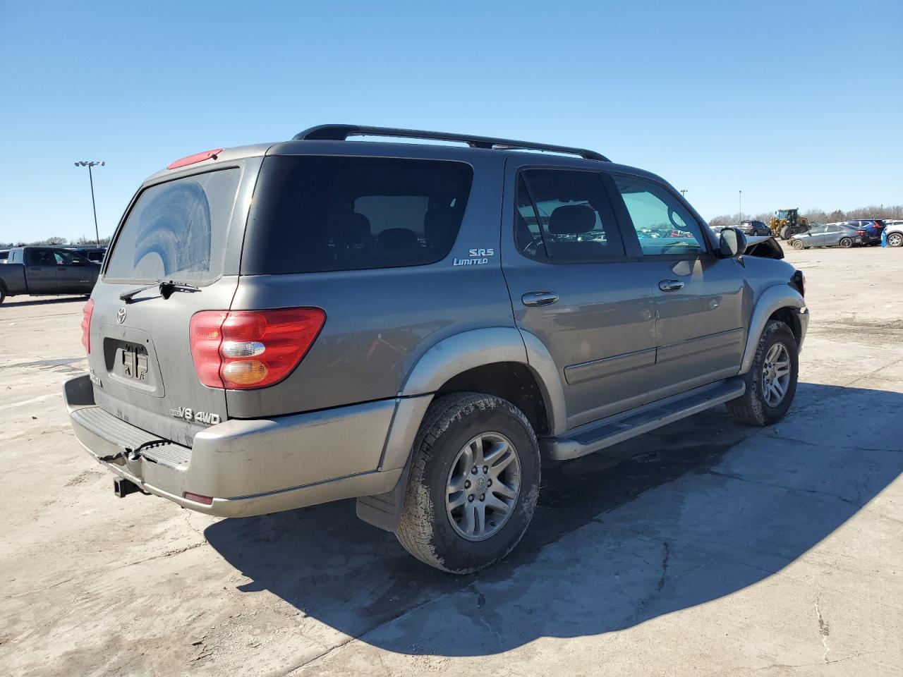 2003 Toyota Sequoia Sr5 - Image 3