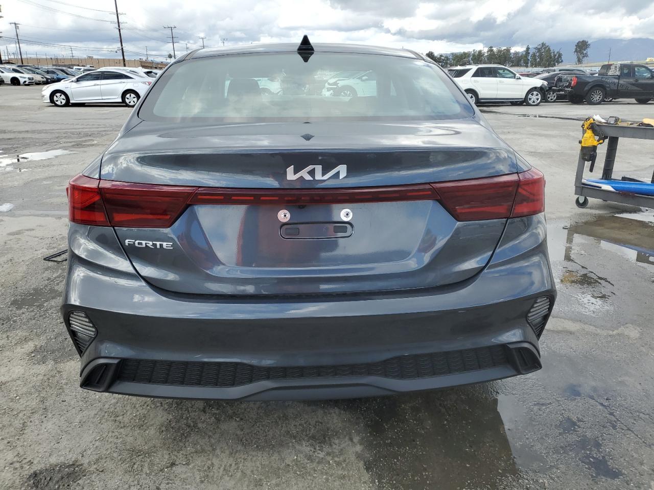 2023 Kia Forte Lx - Фото 6